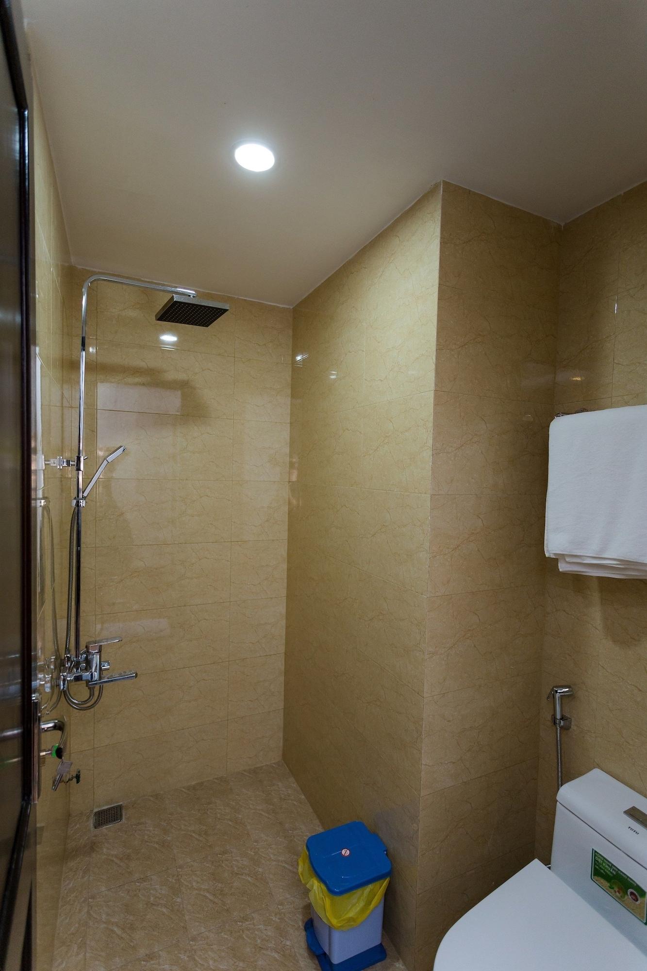 Manchester Hotel Дананг Екстериор снимка